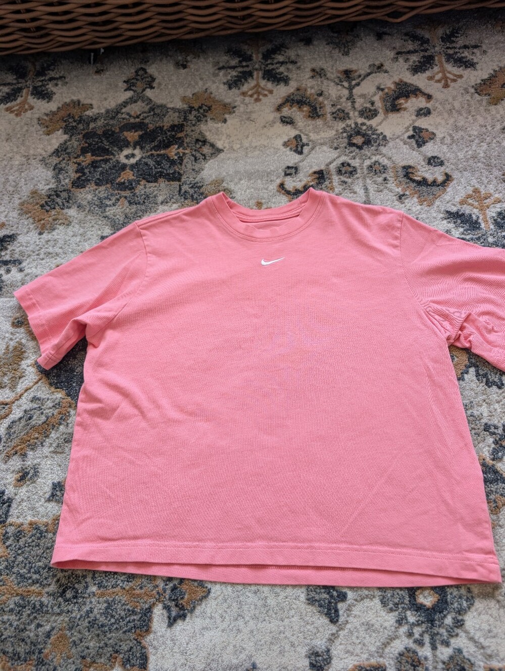 Nike Loose Fit Women's T Shirt Bundle Of 2 Small - Picture 6 of 7
